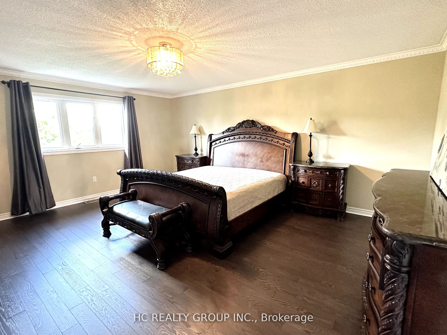 9 Rochester Hill St
