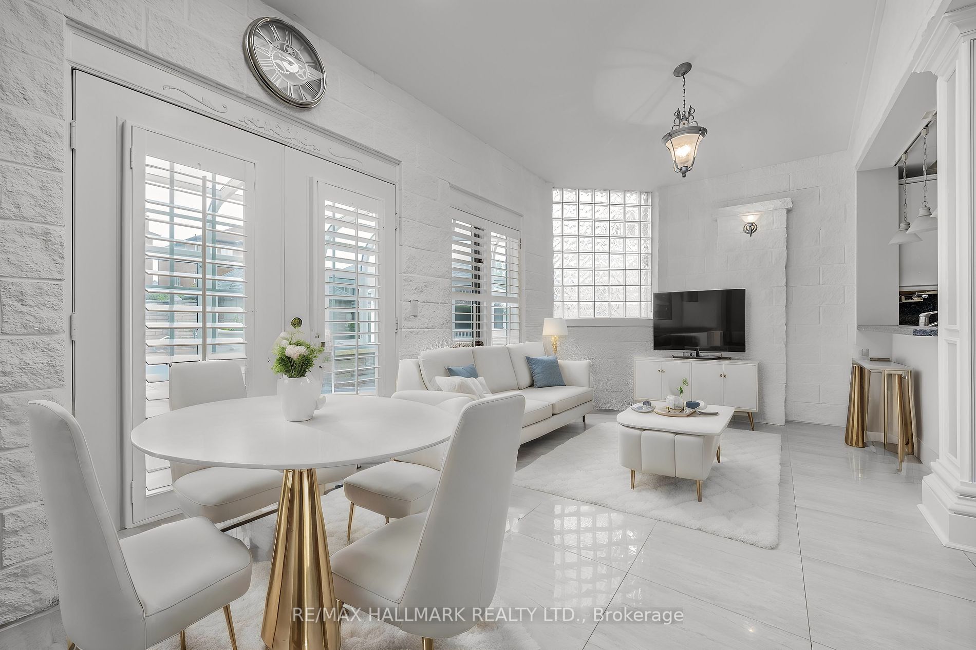 138 Elgin Mills Rd W