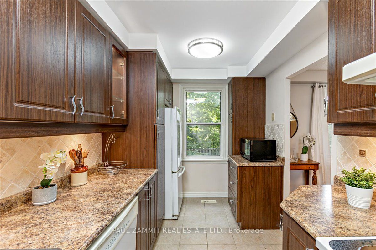 1770 John St, #53