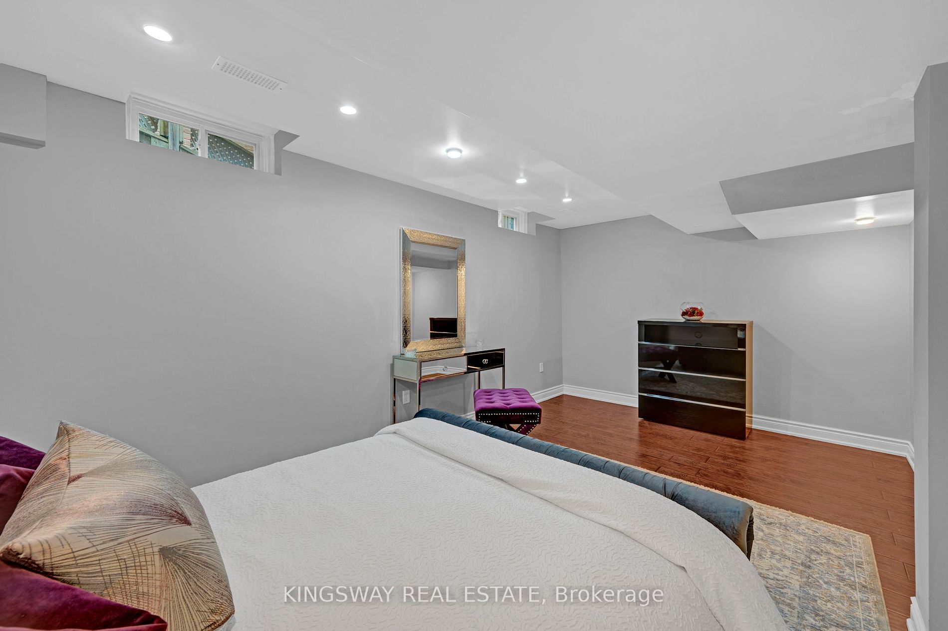 22 Baycroft Lane