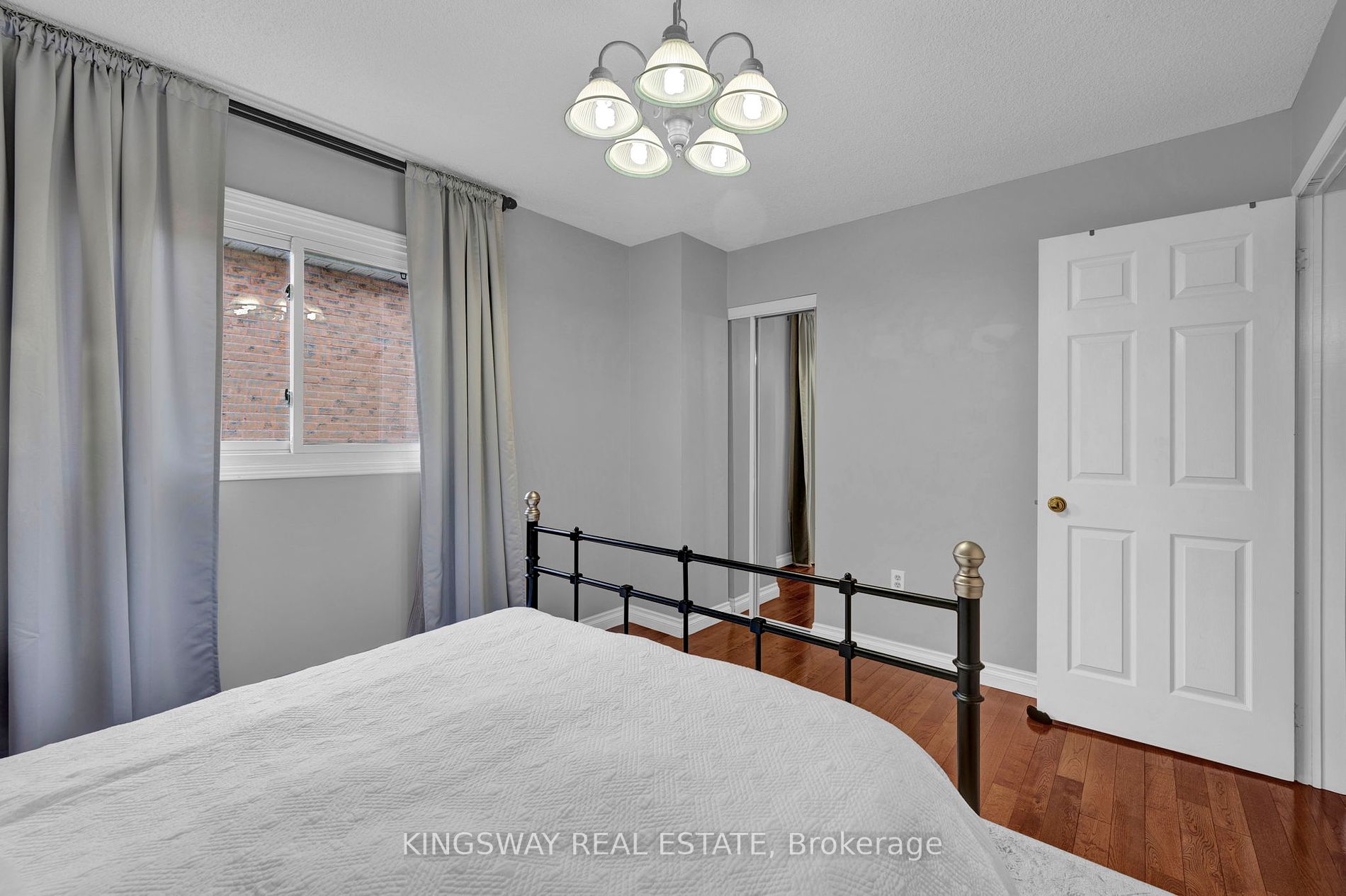 22 Baycroft Lane