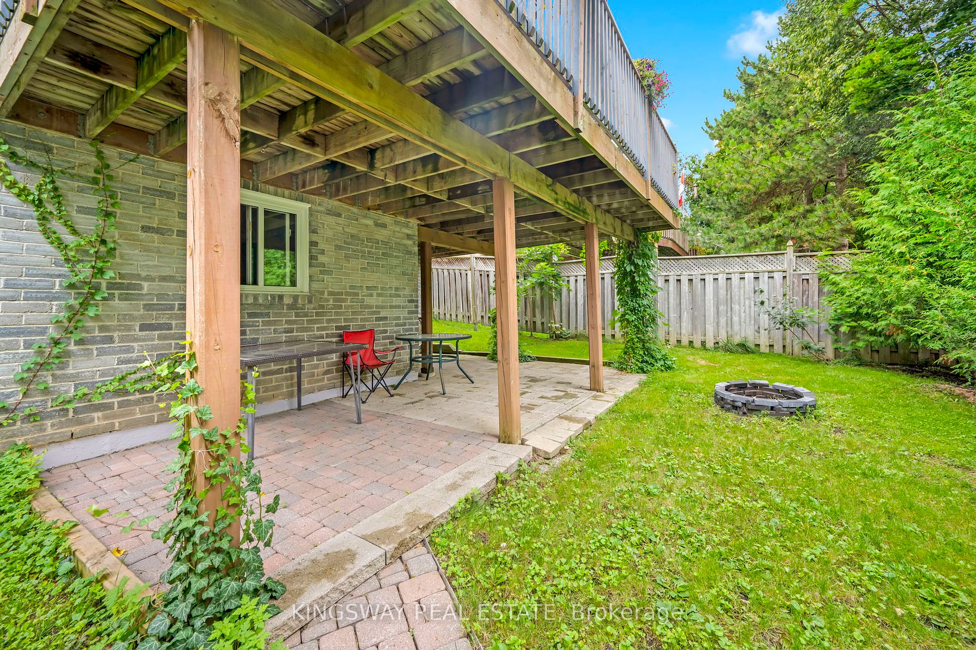22 Baycroft Lane