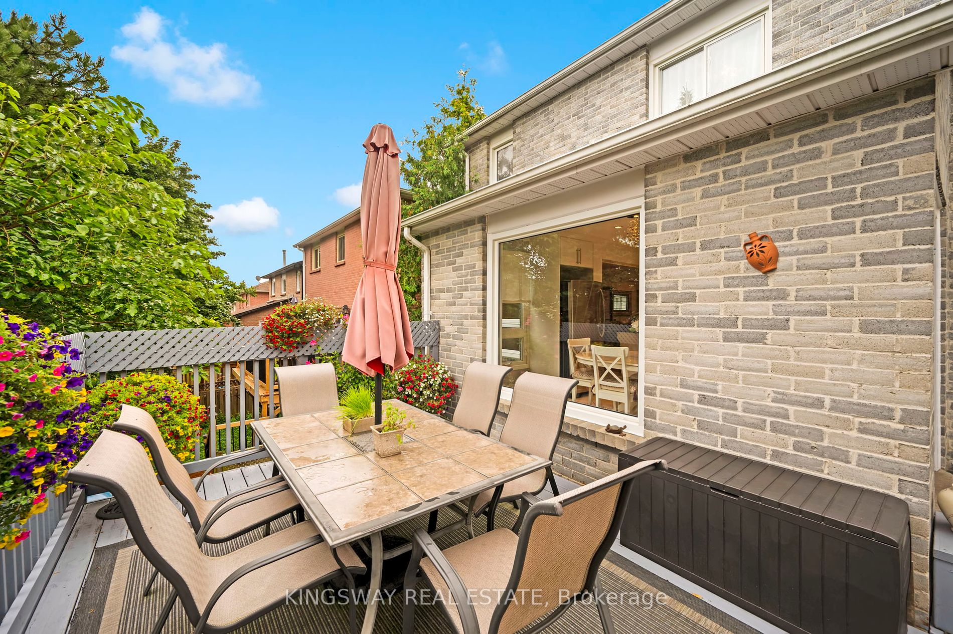 22 Baycroft Lane
