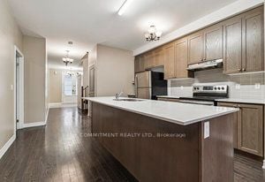 1995 Mcneil St E