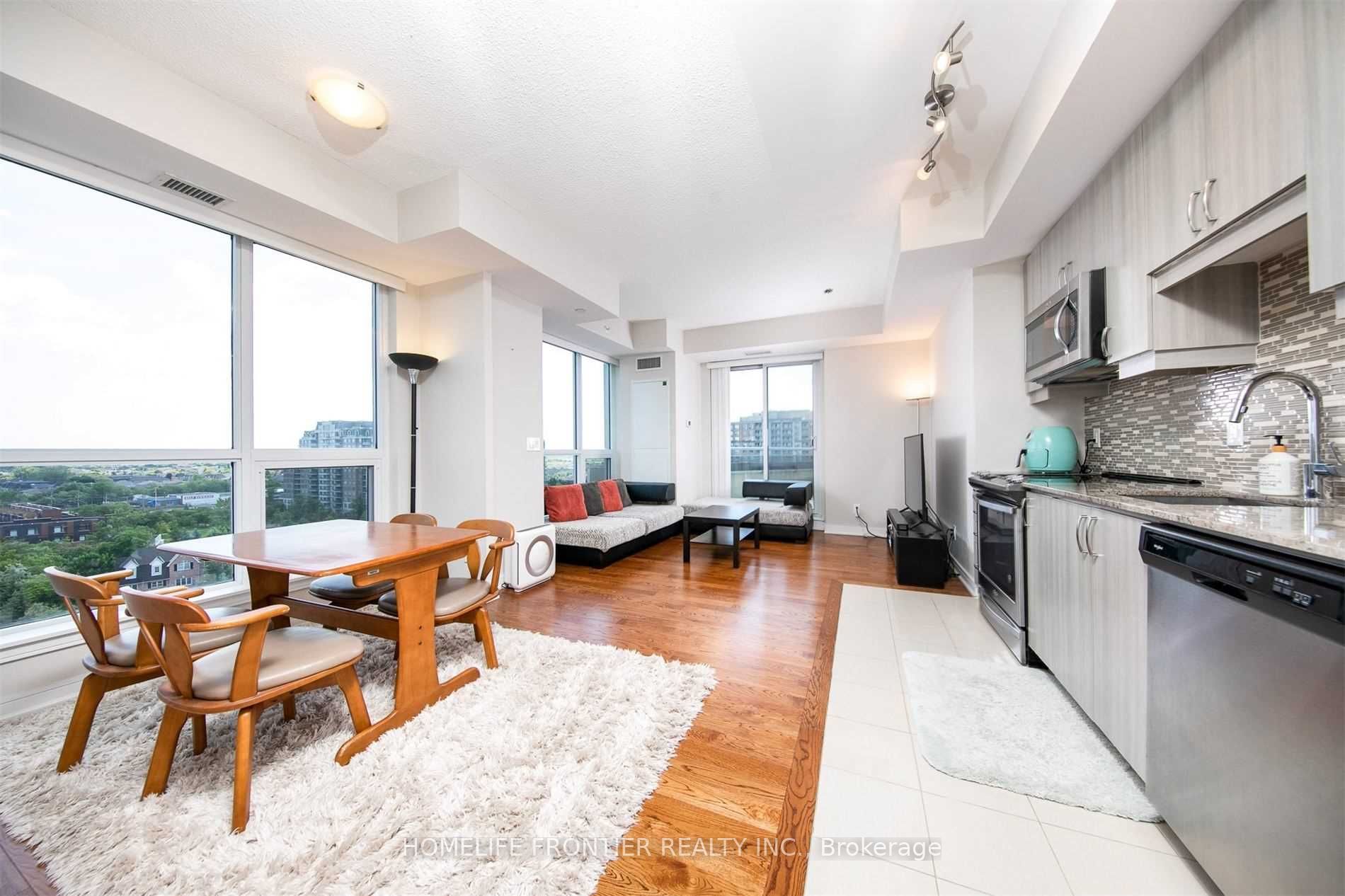 9199 Yonge St, #910
