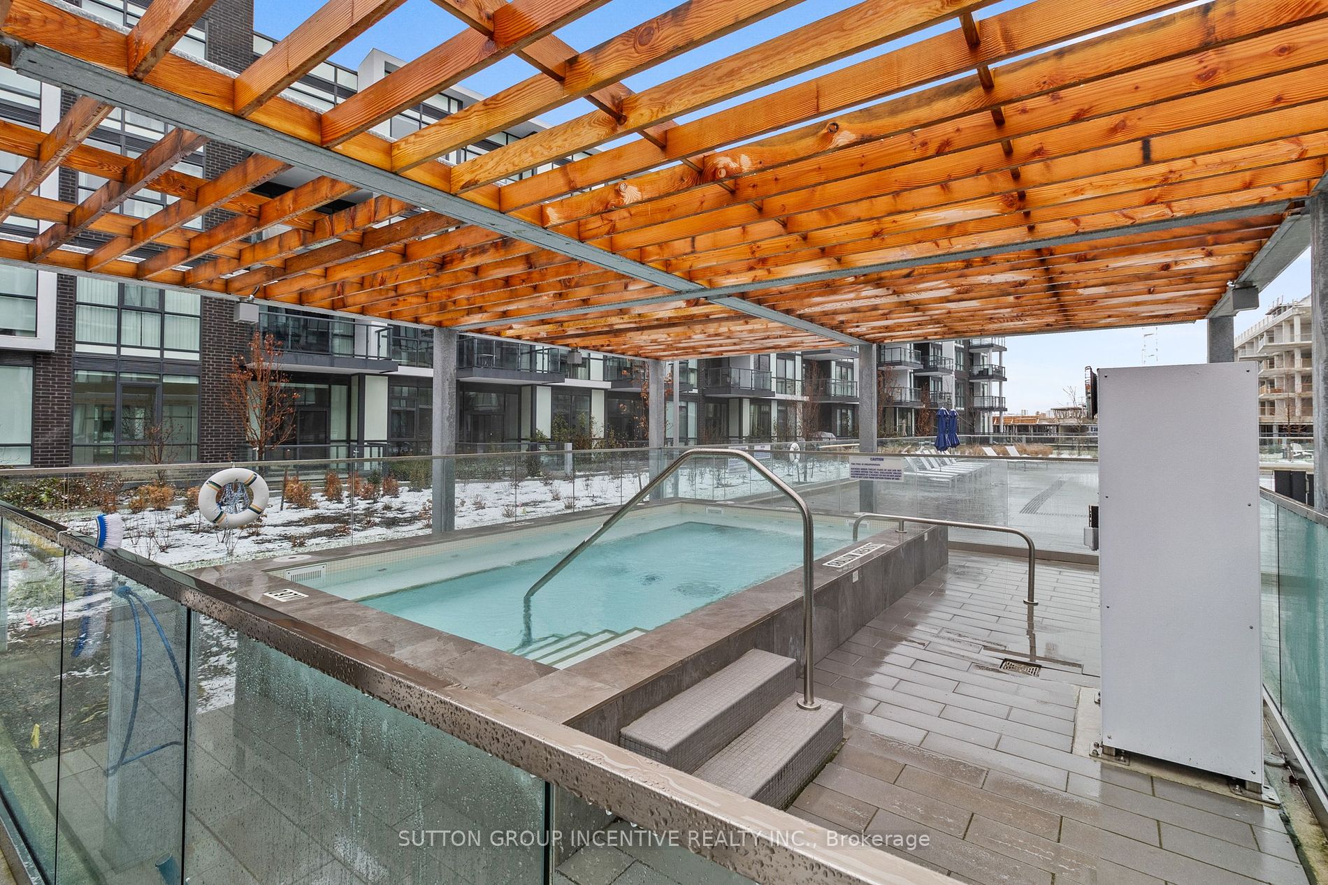 415 SEA RAY Avenue #431