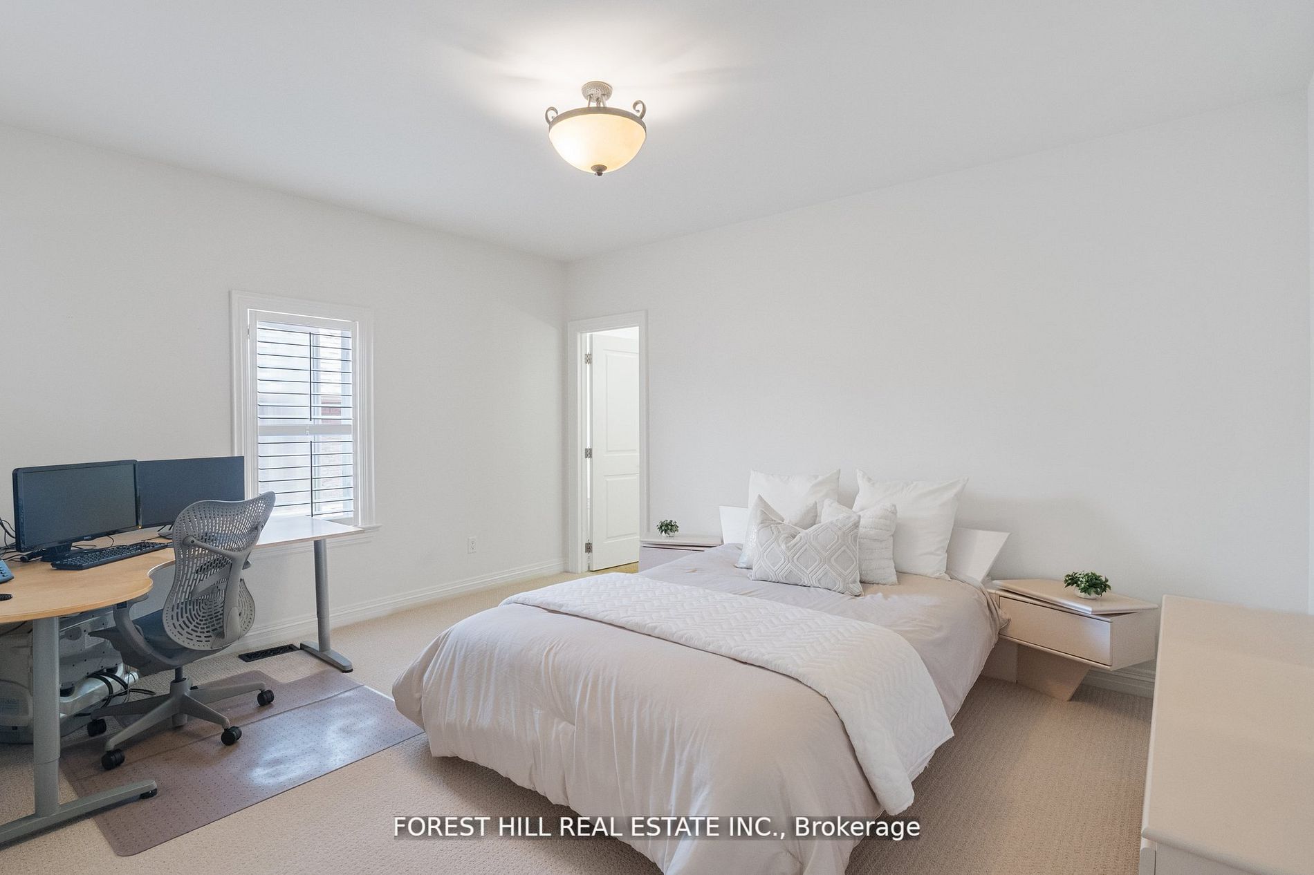 47 Sanibel Cres