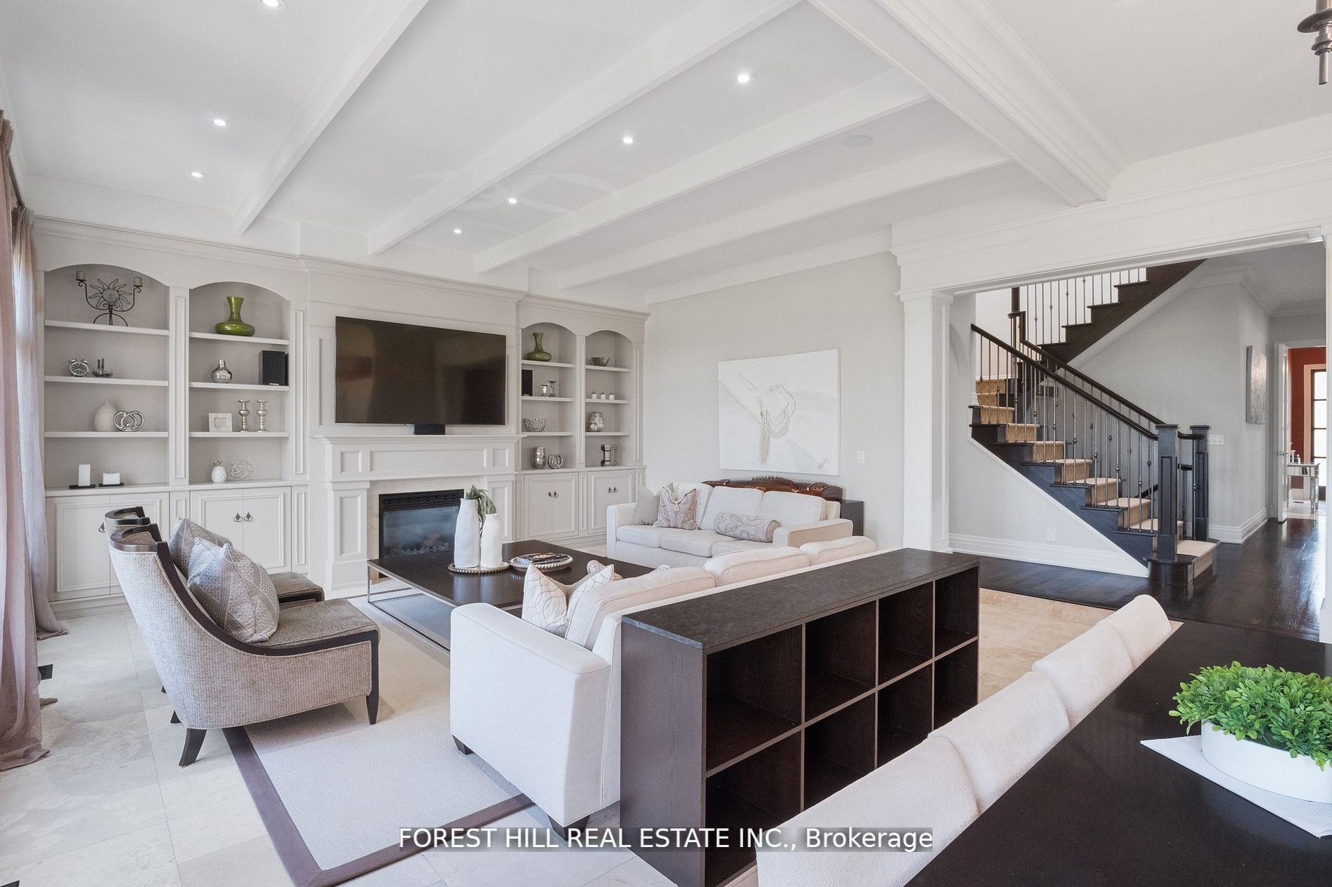 47 Sanibel Cres