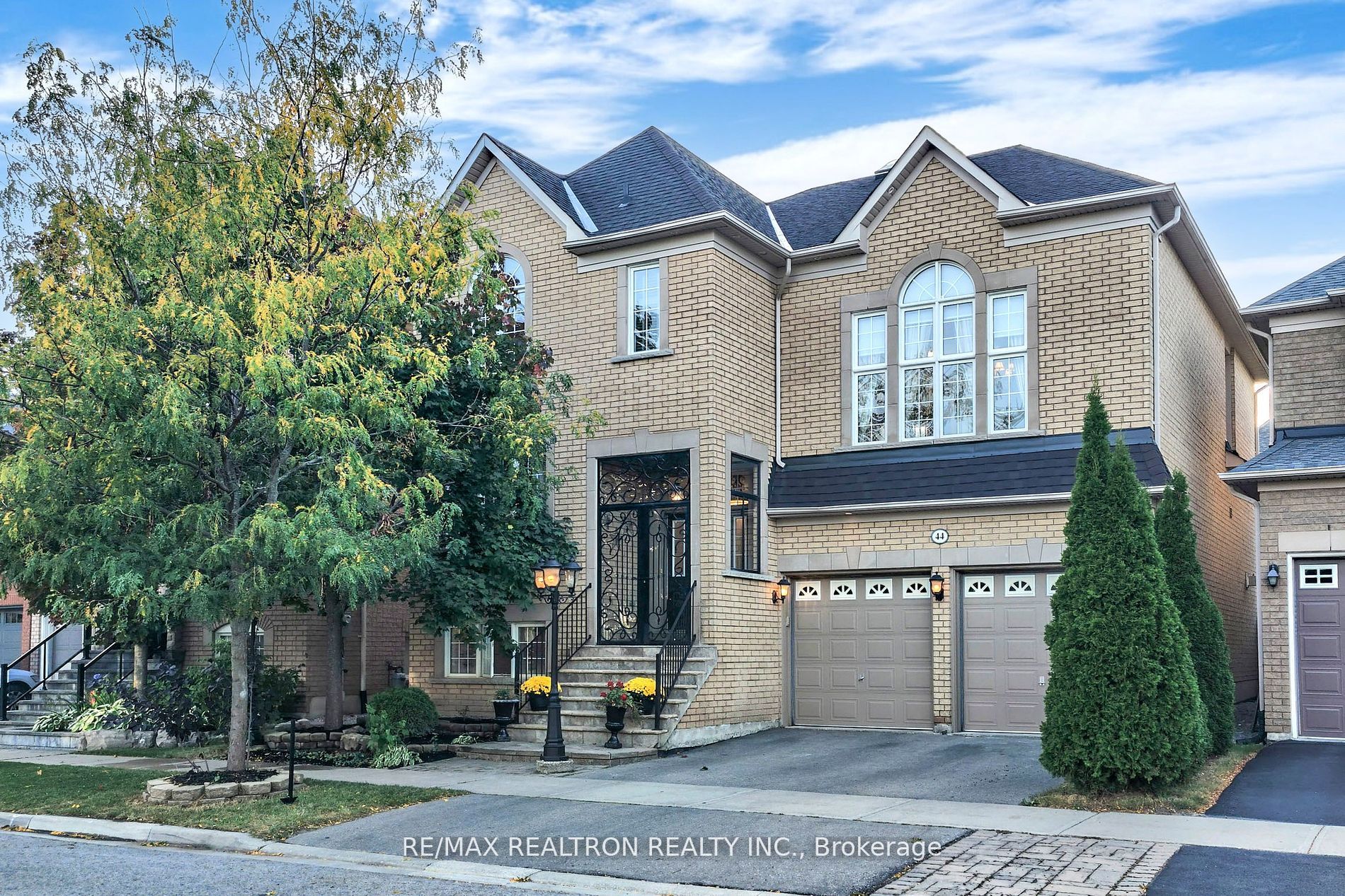 44 Alpaca Dr