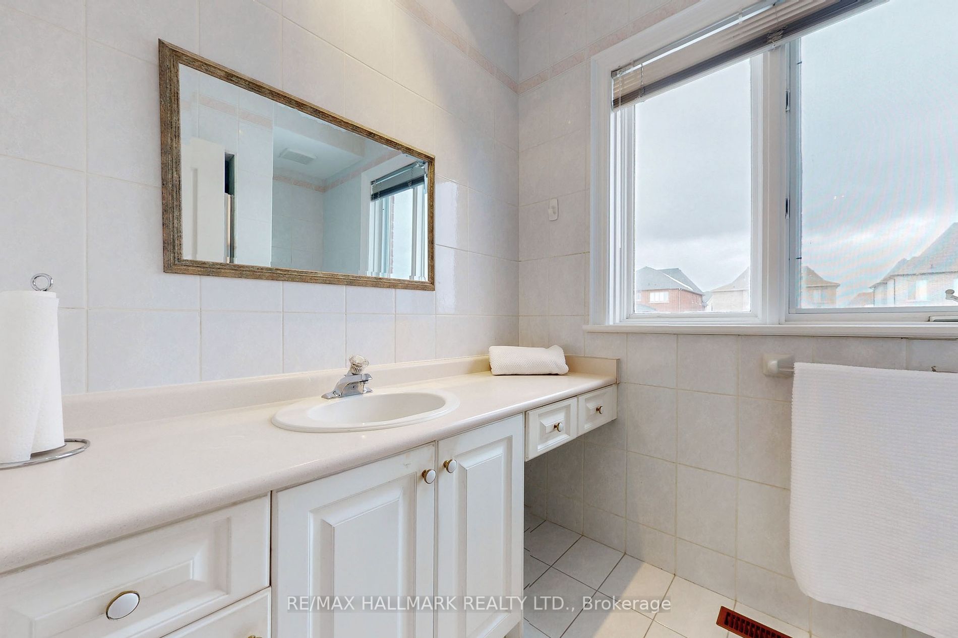 72A Oxford Street