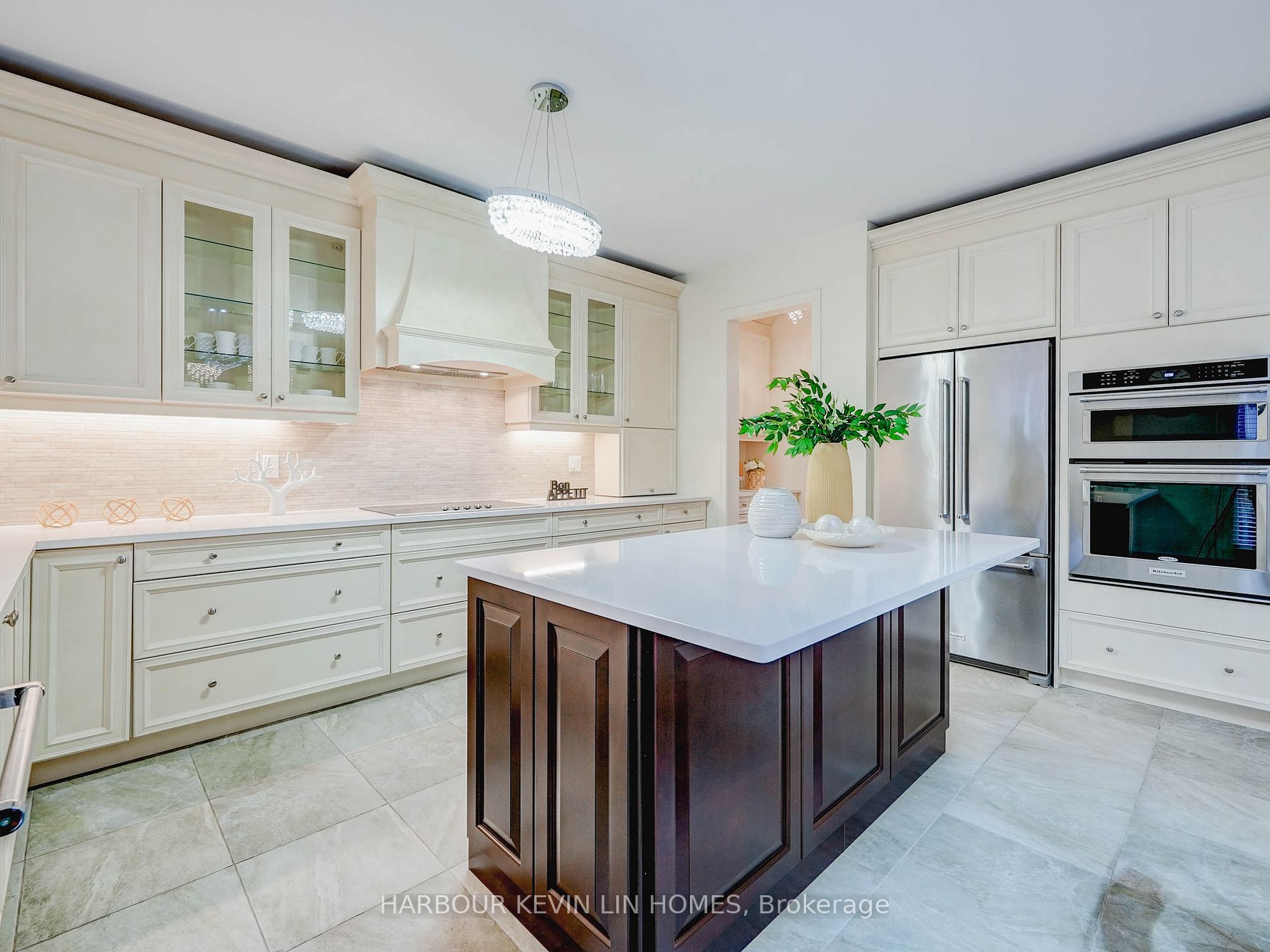 98 Fitzmaurice Dr