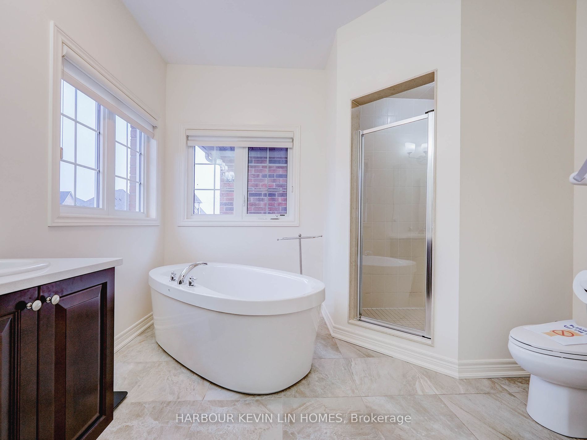 98 Fitzmaurice Dr