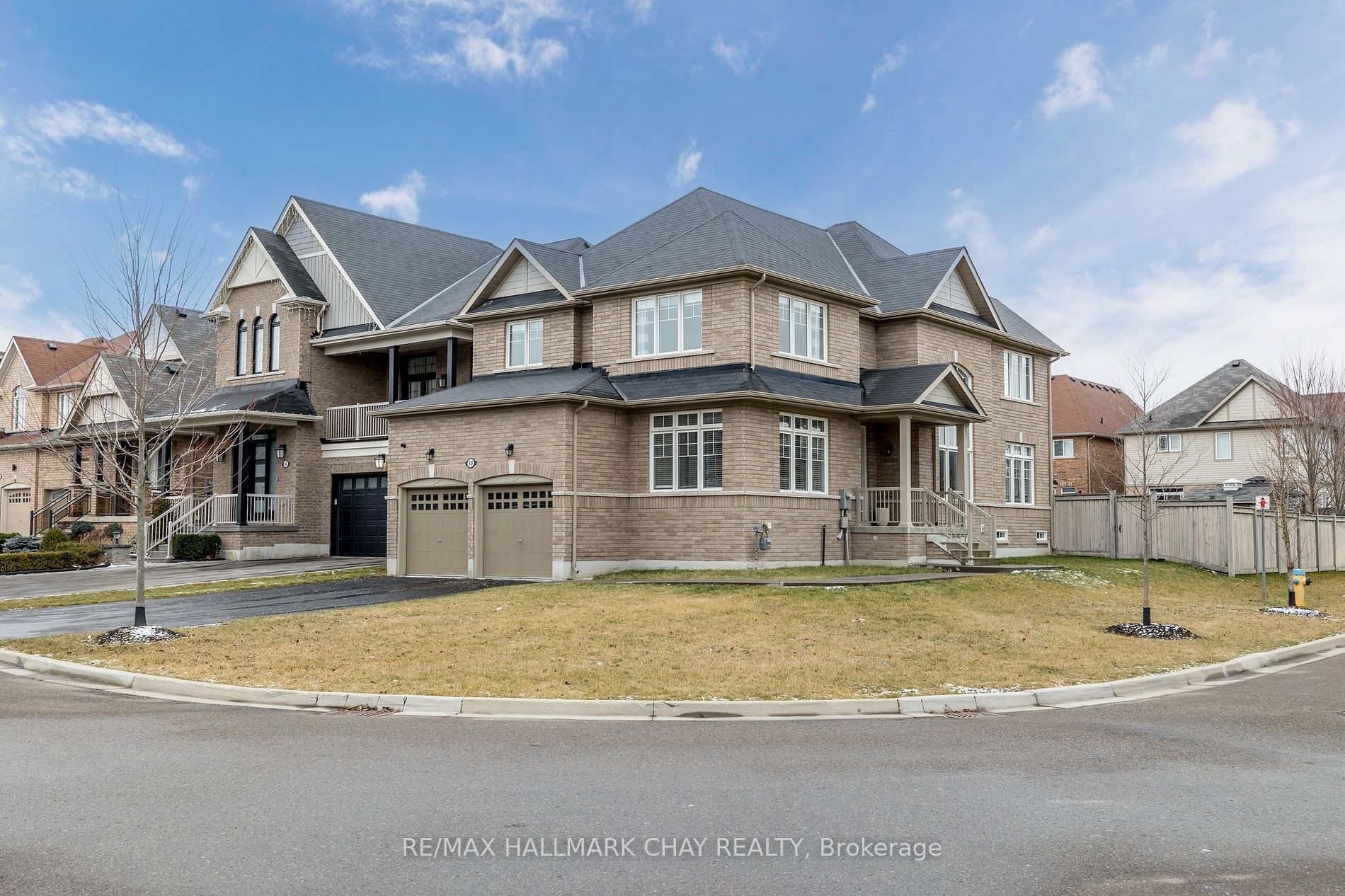 48 Hawke Crescent