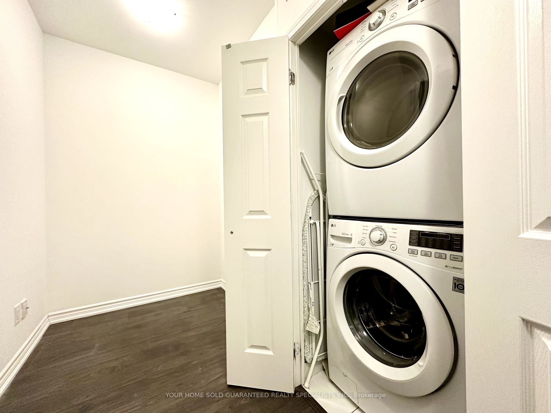 11611 Yonge Street, #311