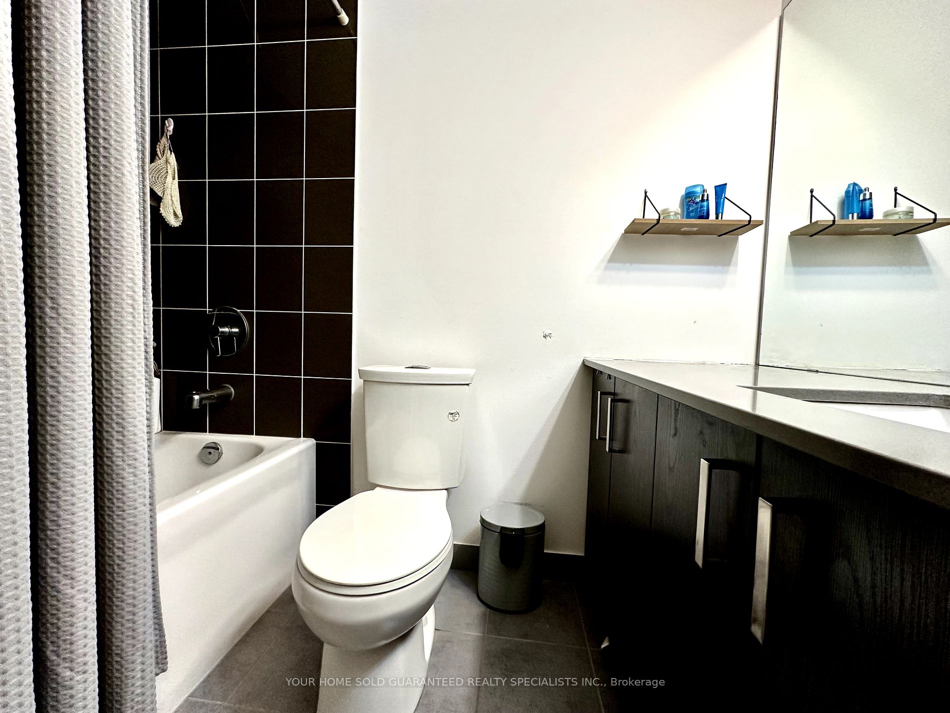 11611 Yonge Street, #311