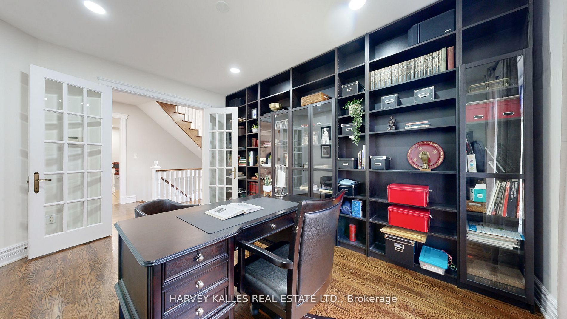 82 English Daisy Crt