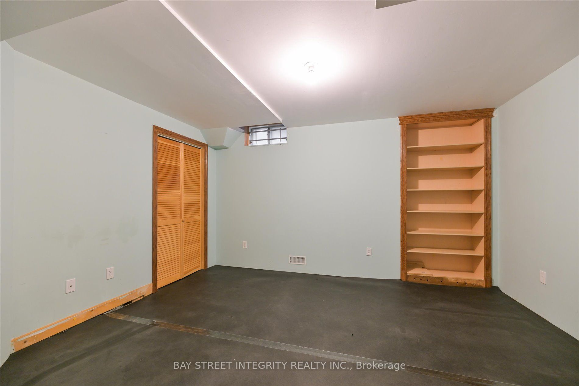 67 Grandlea Crescent