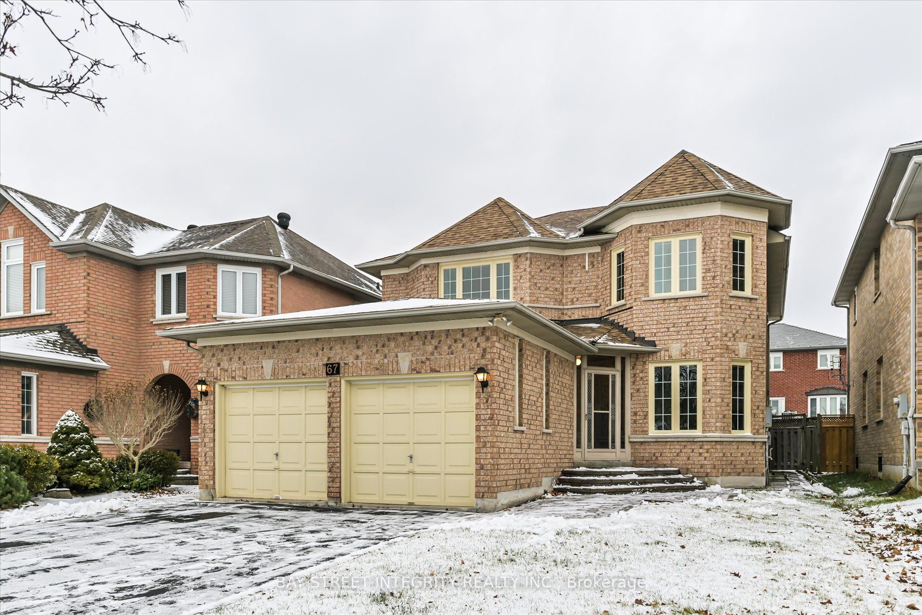 67 Grandlea Crescent