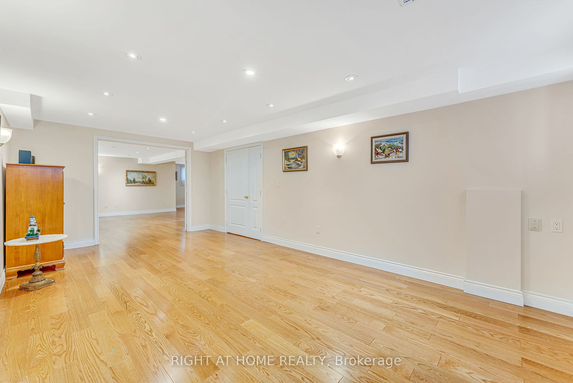 1080 Broughton Lane
