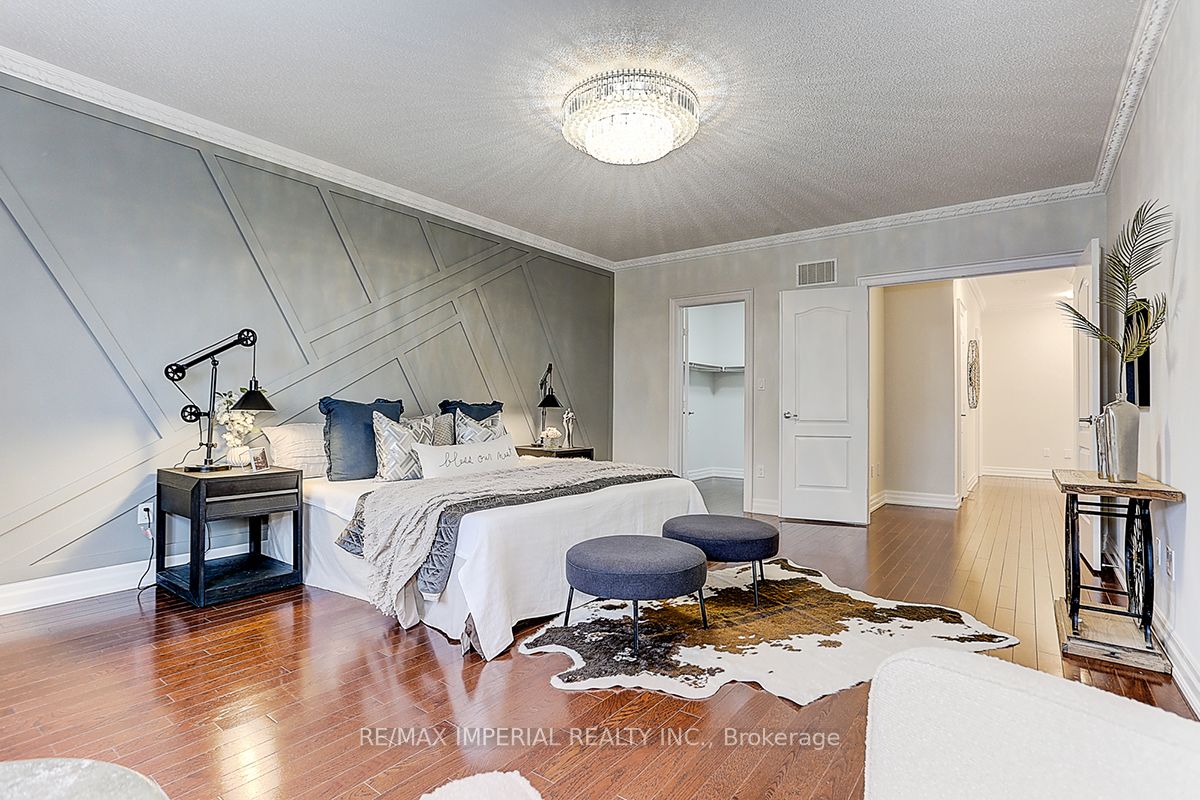 611 Pleasant Ridge Ave