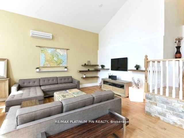 175 Willis Rd
