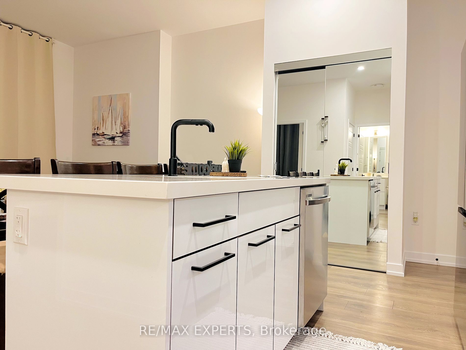 415 Sea Ray Ave, #105