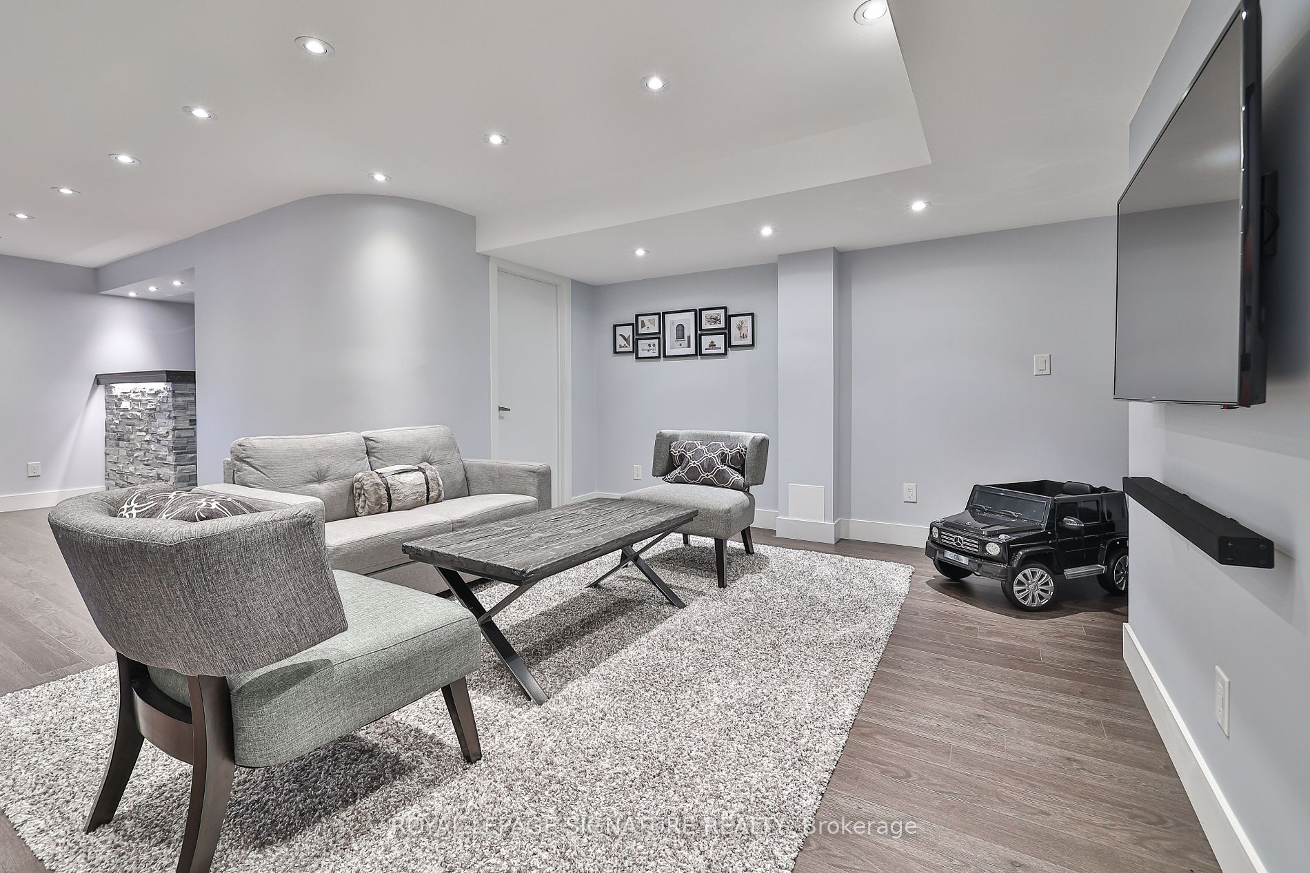 362 Elyse Court