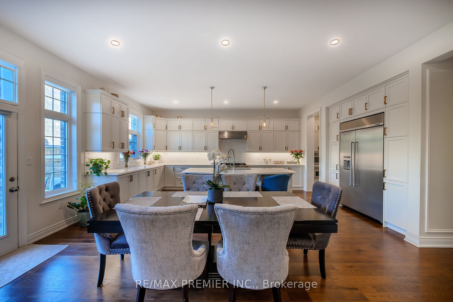 23 Grace Lake Crt