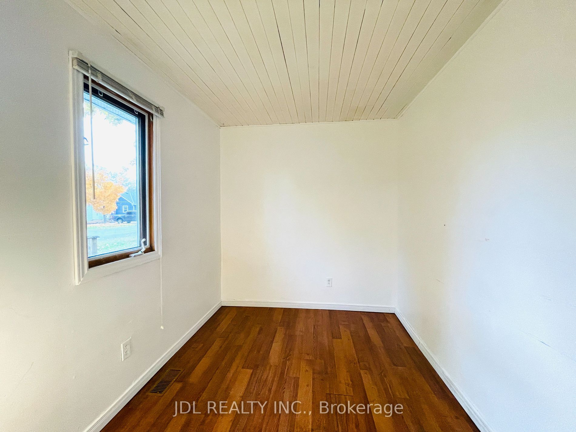 191 Beach Road