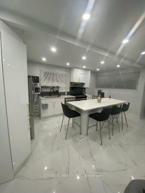 103 Walter Ave, #Main