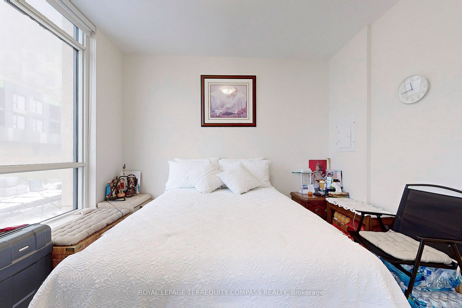 9085 Jane Street, #216