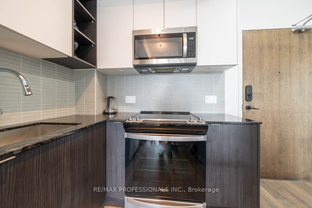 100 Eagle Rock Way, #1011