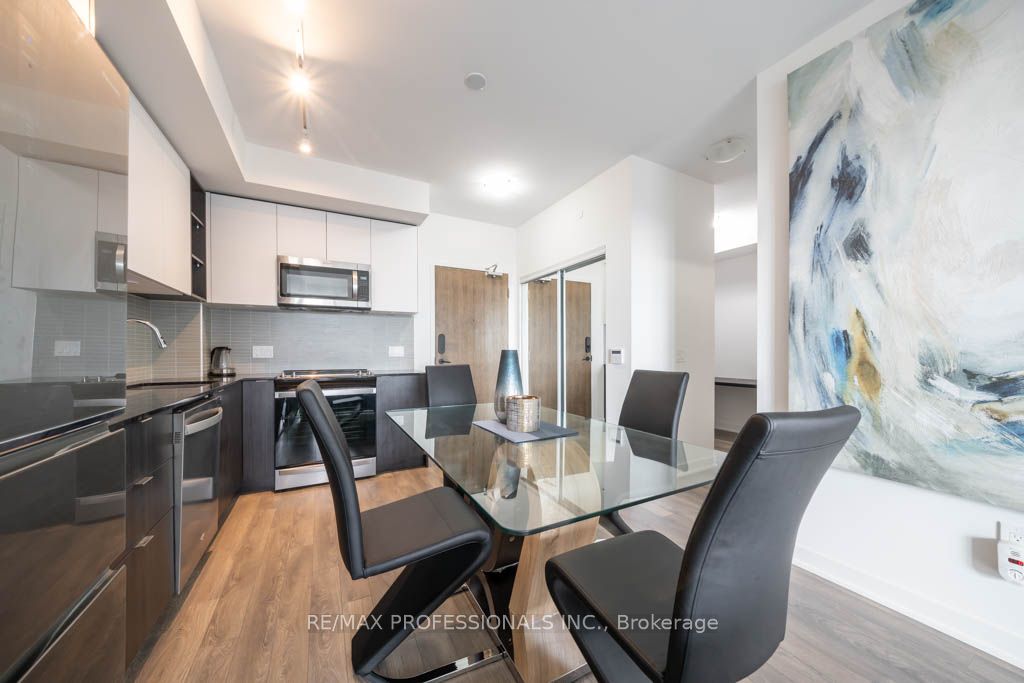100 Eagle Rock Way, #1011