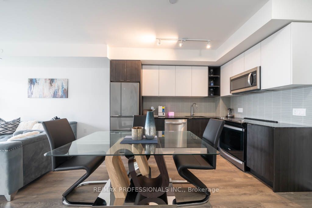 100 Eagle Rock Way, #1011