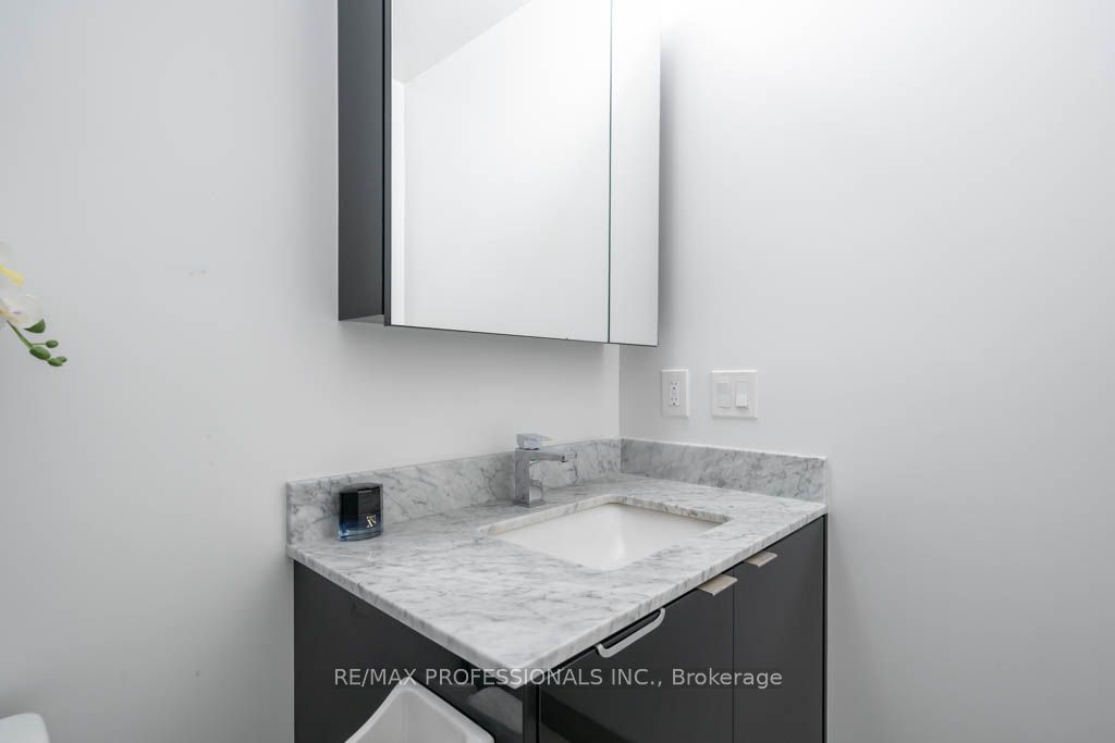 100 Eagle Rock Way, #1011