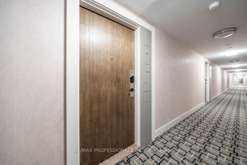 100 Eagle Rock Way, #1011