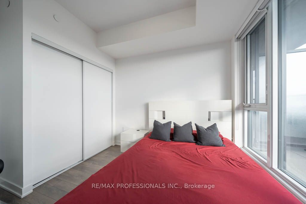 100 Eagle Rock Way, #1011