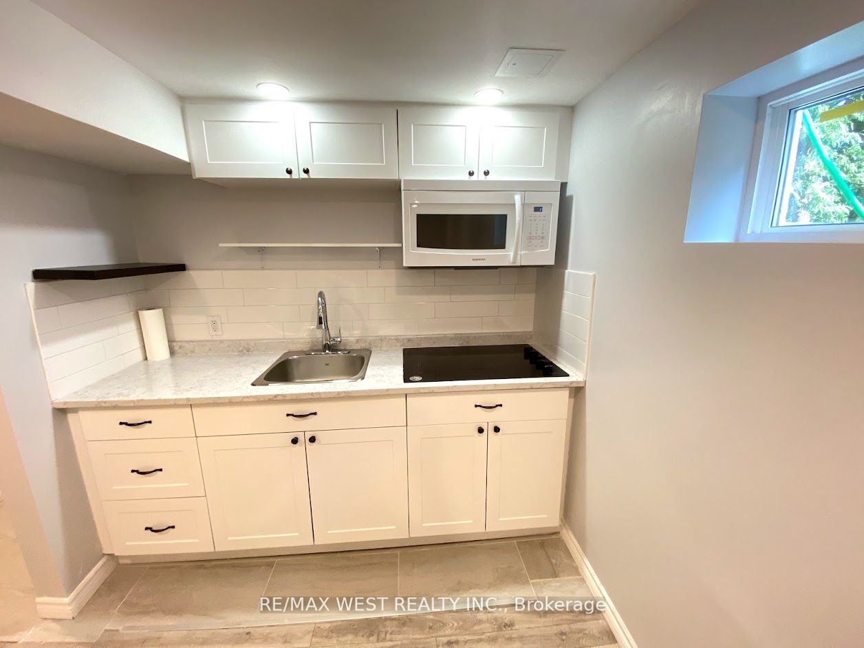 20 Britannia Avenue, #Bsmt