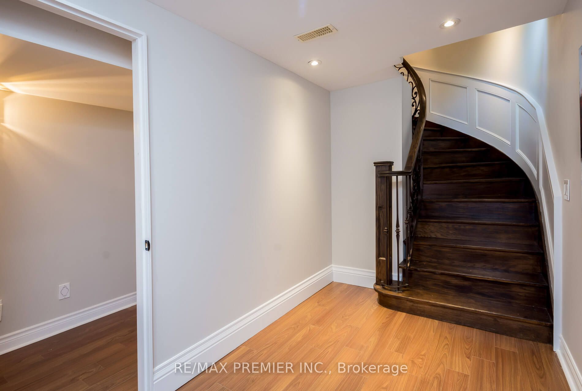 61 Bellona Street