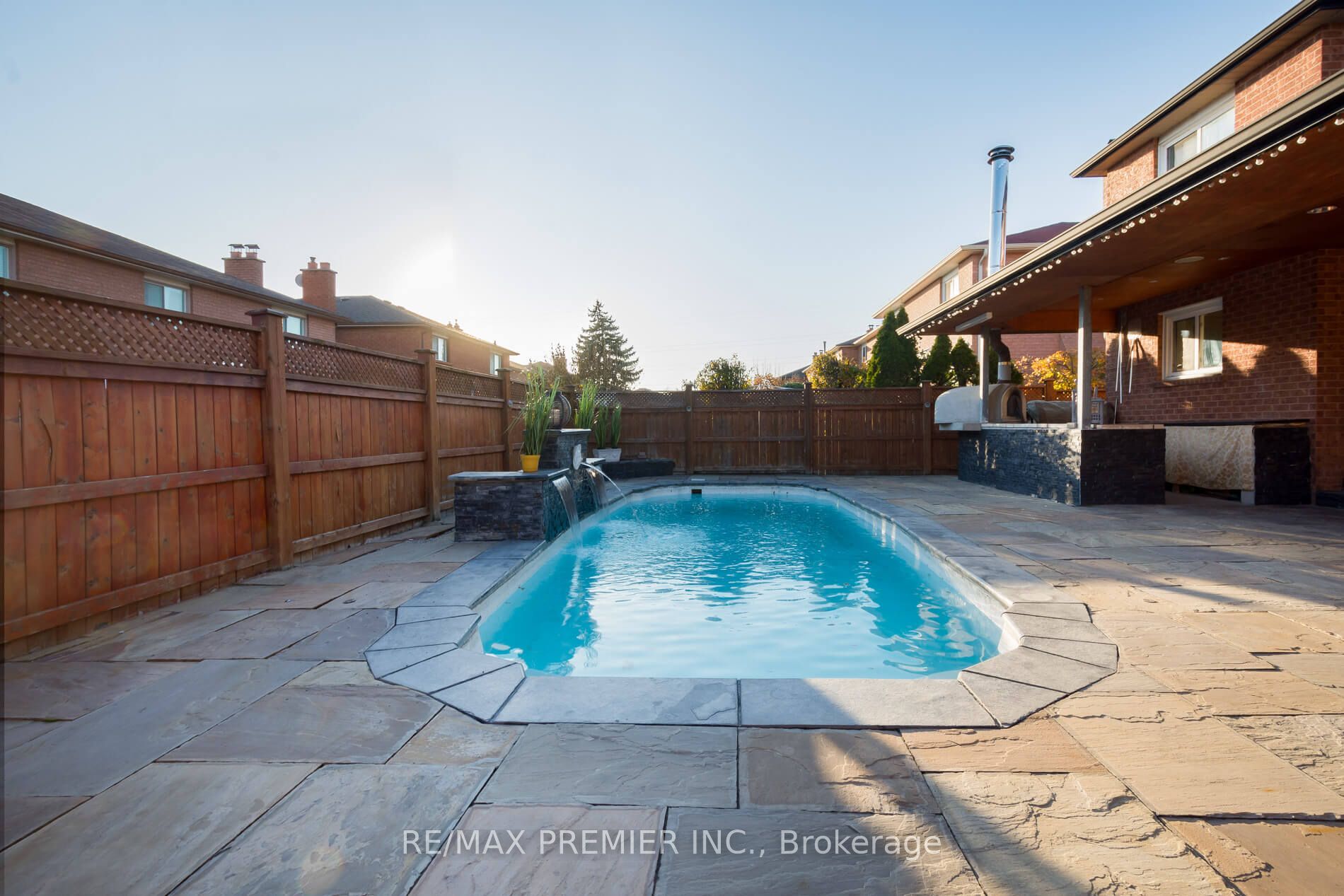61 Bellona Street