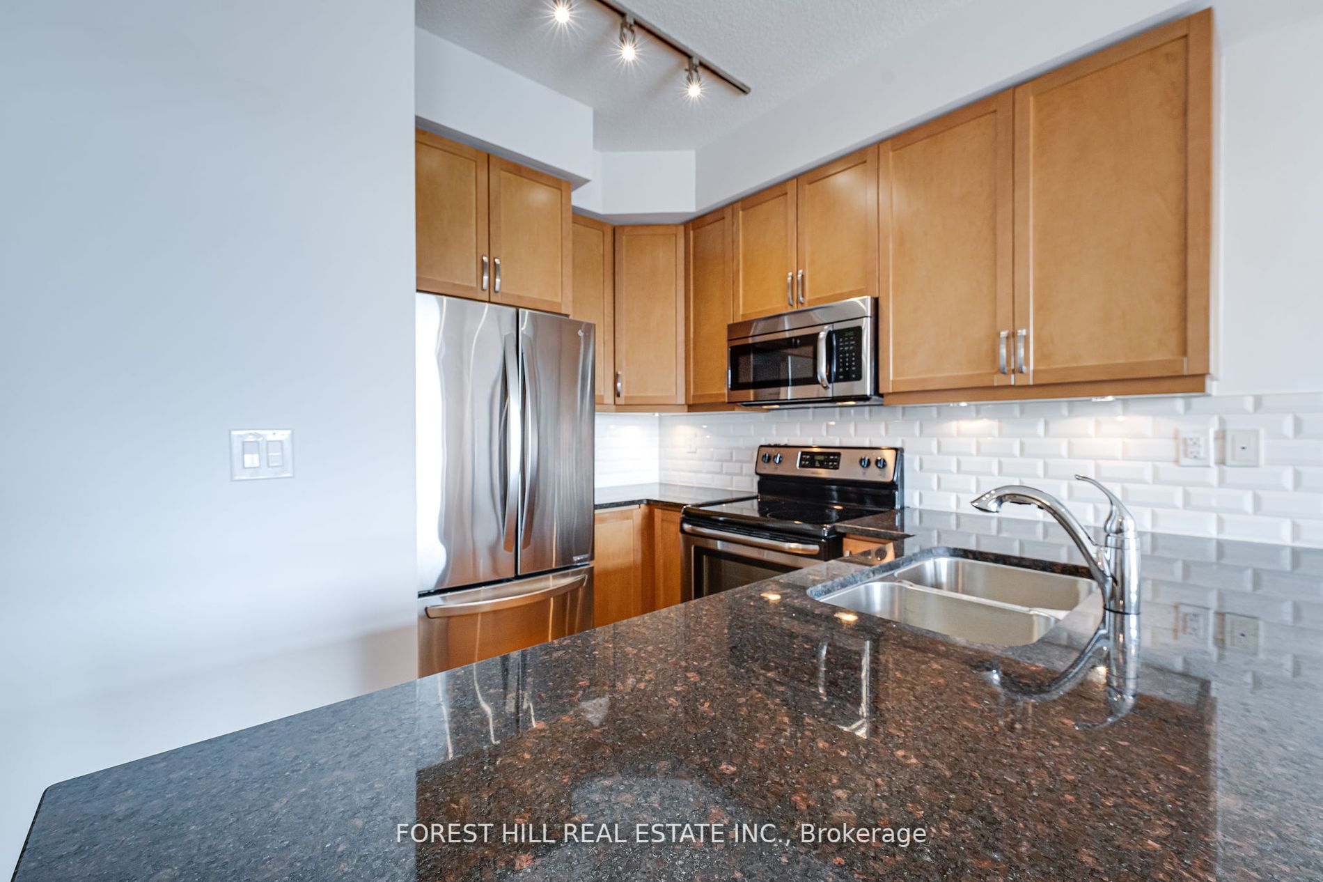 111 Civic Square Gate, #328