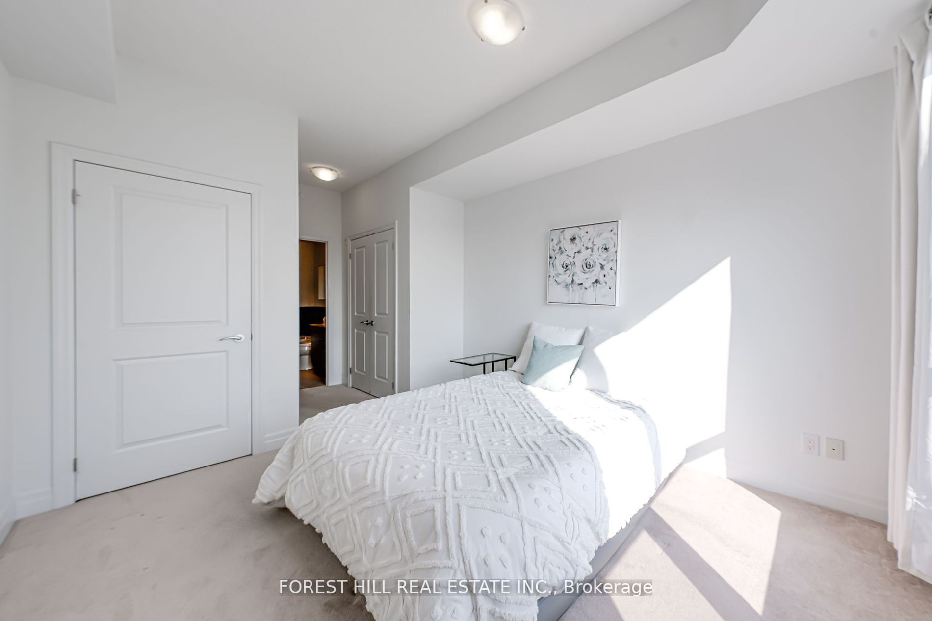 111 Civic Square Gate, #328