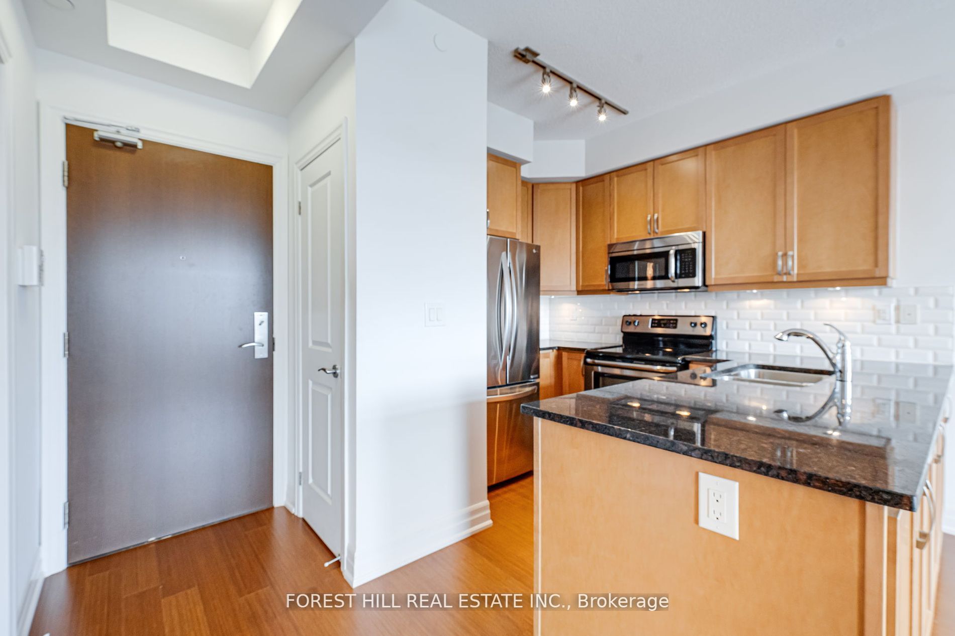 111 Civic Square Gate, #328