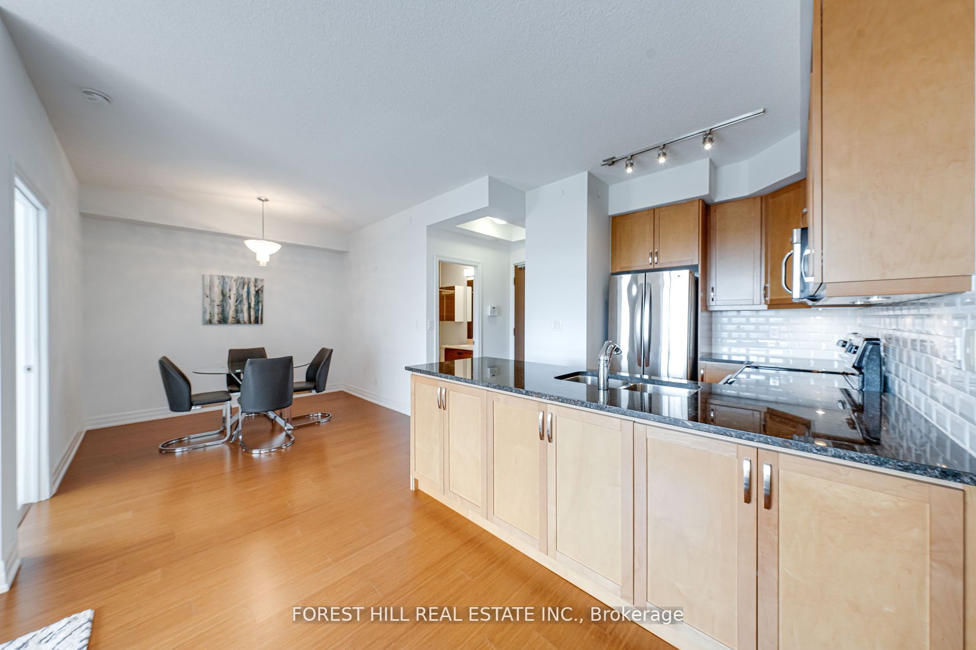 111 Civic Square Gate, #328