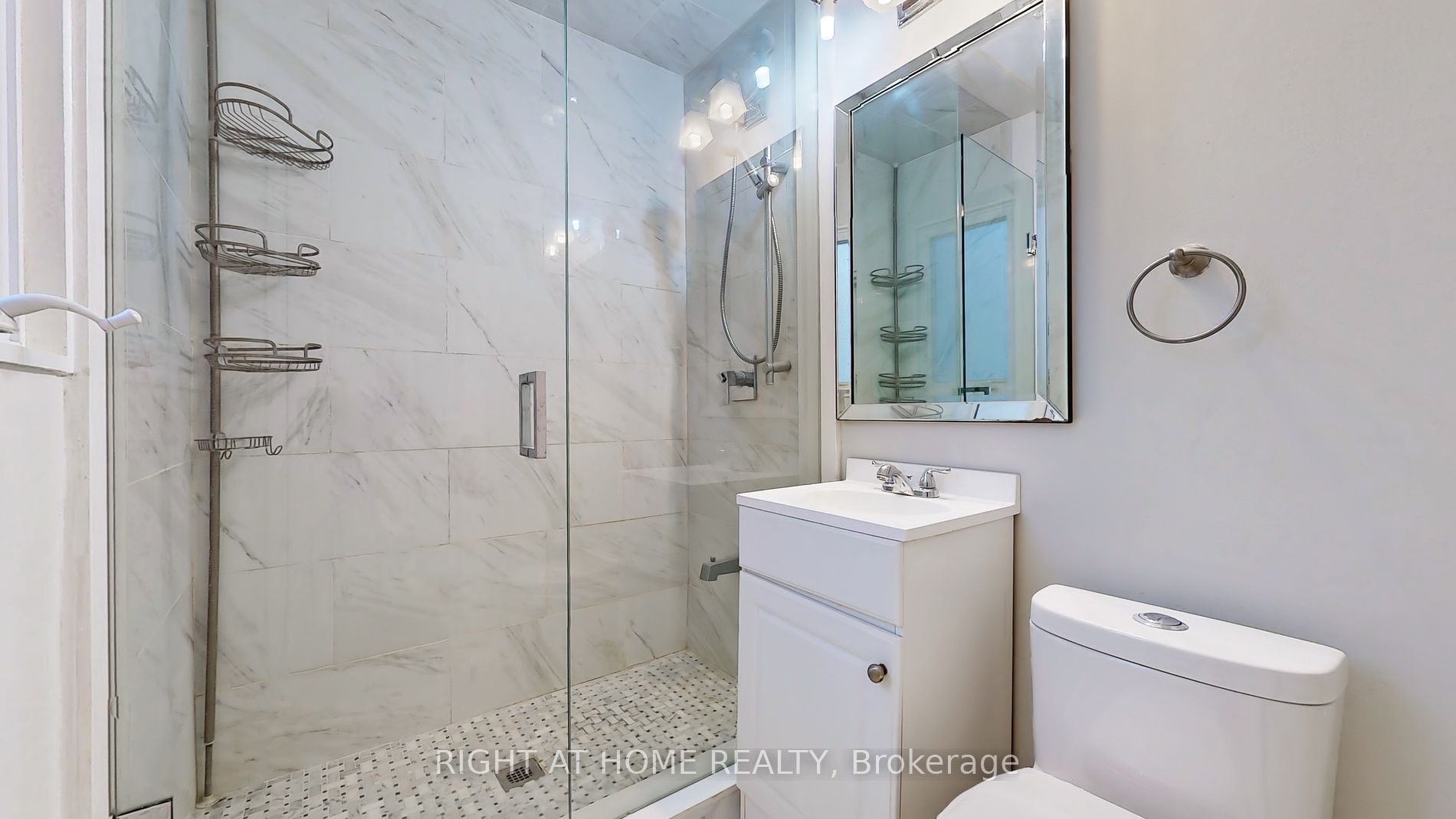265 Andrew St