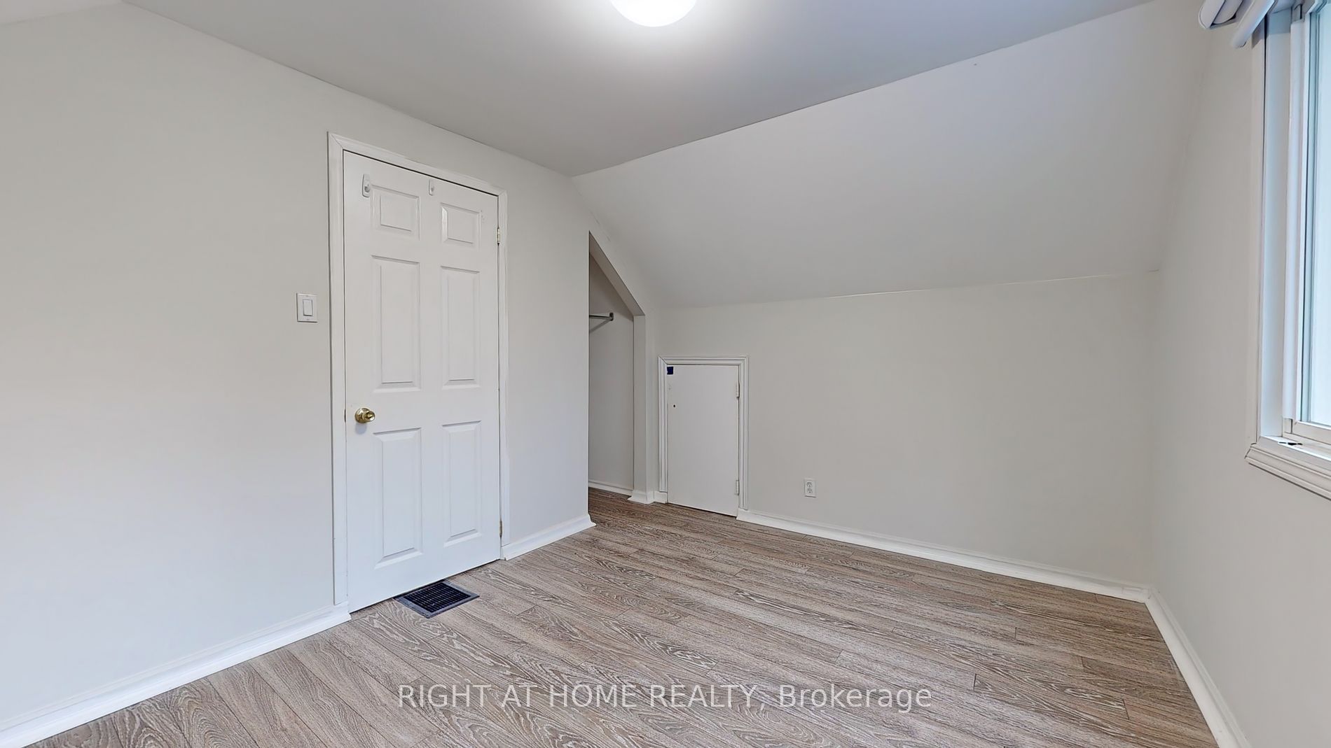 265 Andrew St