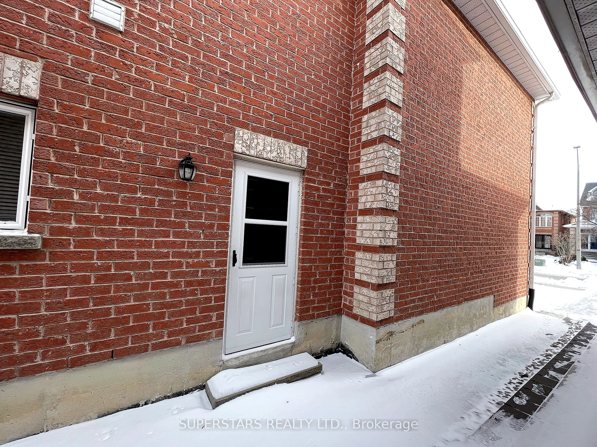 28 Quantum Street #Bsmt