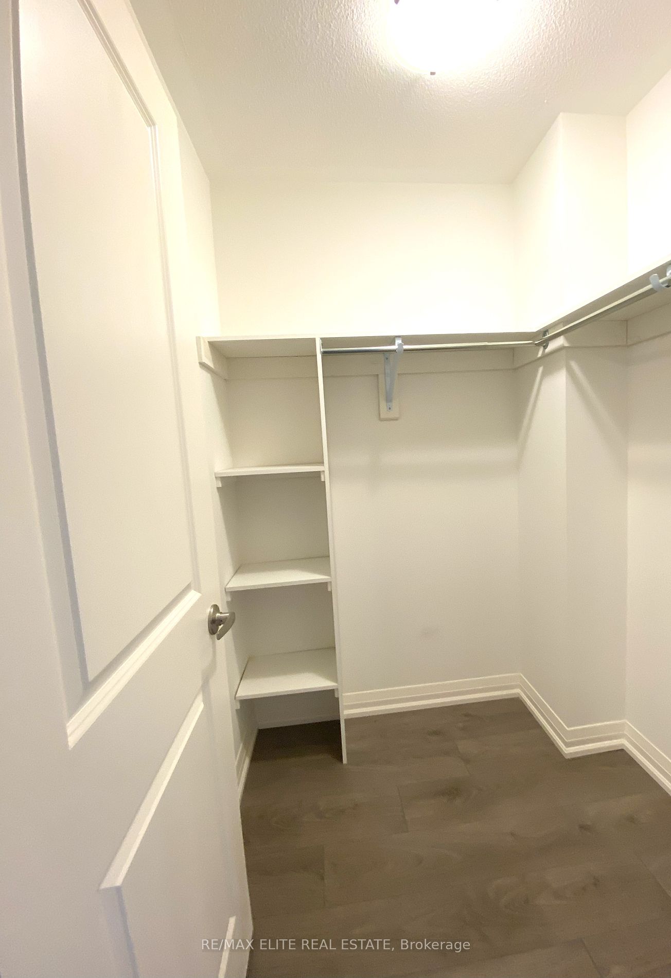37 George Kirby Street