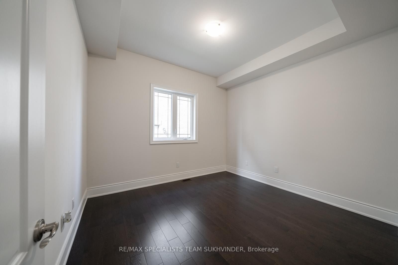 57 Appleyard Ave