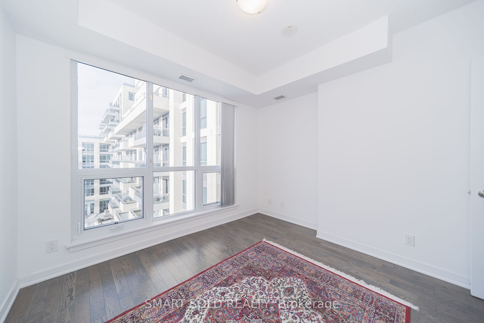 9199 Yonge St, #517